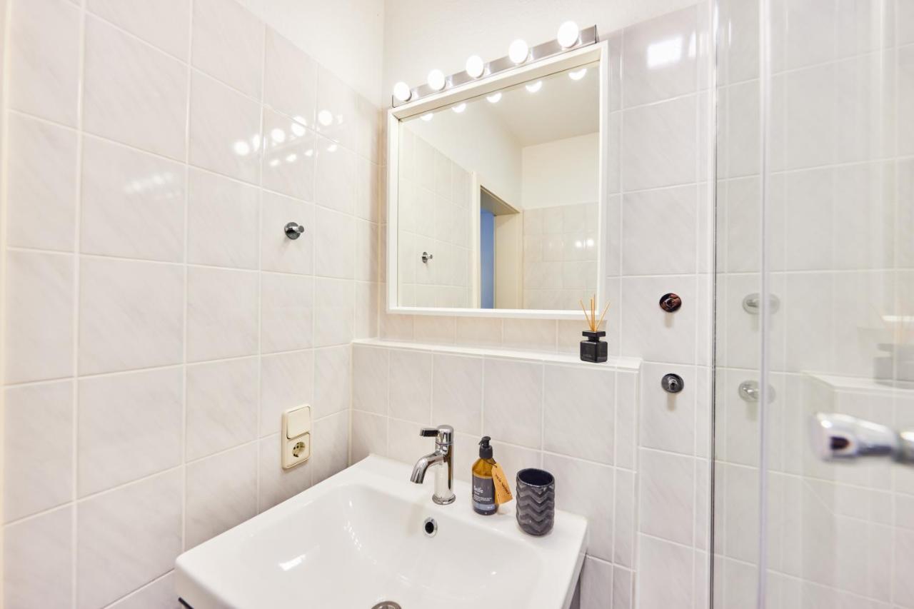 Kvartier2 In Top-Lage, 5 Min Zur Bali-Therme Und Gop, Hdz, Arbeitsplatz, Boxspringbett Bad Oeynhausen Εξωτερικό φωτογραφία
